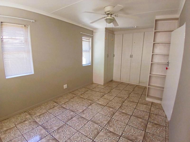 3 Bedroom Property for Sale in Stilbaai Wes Western Cape